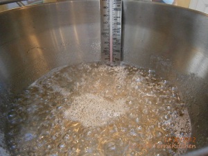 Boiling sugar syrup